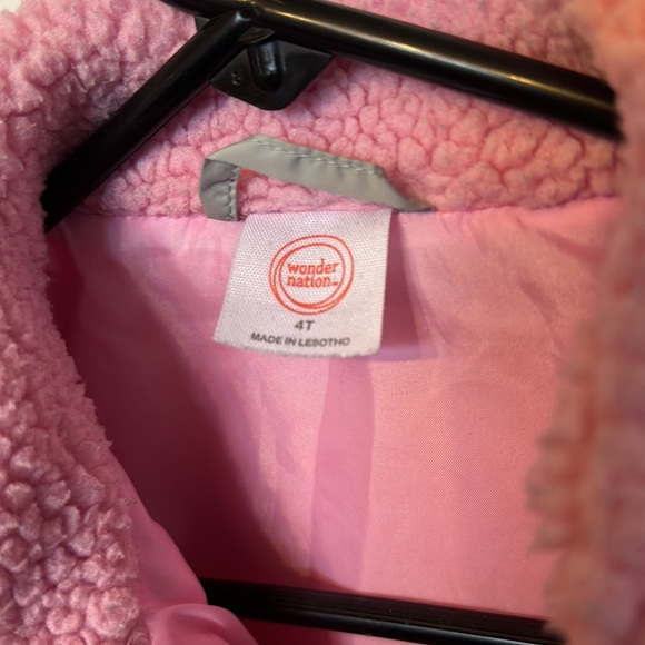 Pink Girls Sherpa Jacket with Gray Accents Size 4T - Picture 4 of 7